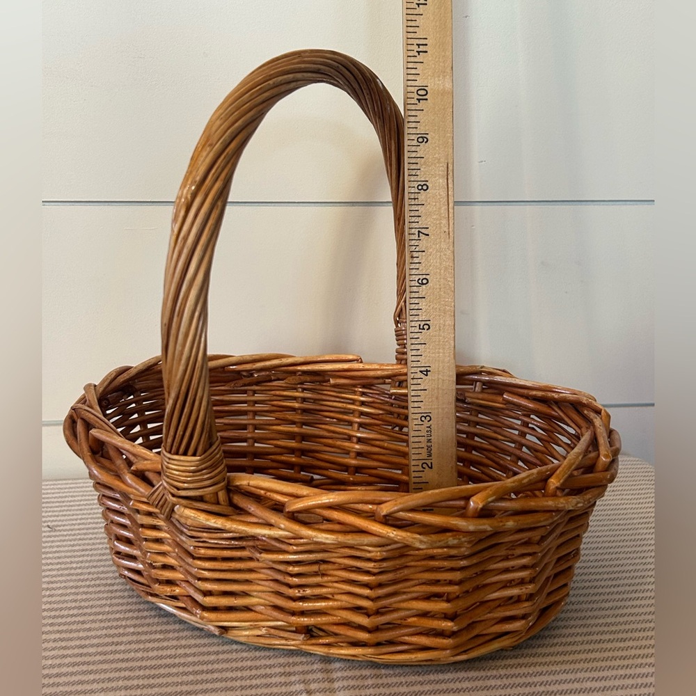 Wicker Basket - Picture 2 of 6
